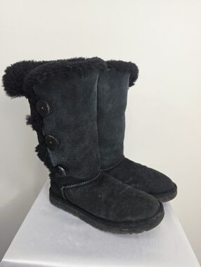 UGG Bailey 3 Buttons Black Boots